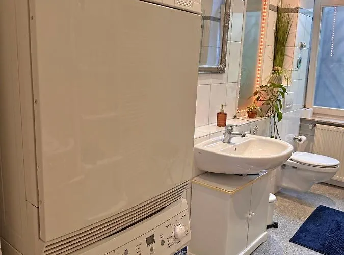 Mediterrane Eg-wohnung / Basf-naehe / 650mbit Wlan Appartement