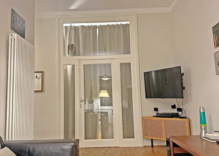 Mediterrane Eg-wohnung / Basf-naehe / 650mbit Wlan Appartement